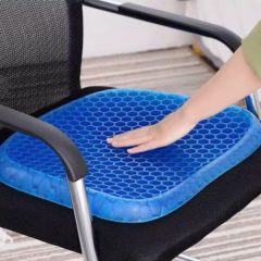   Tartásjavító szilikon gél ülőpárna méhsejt kialakítású ülőfelülettel