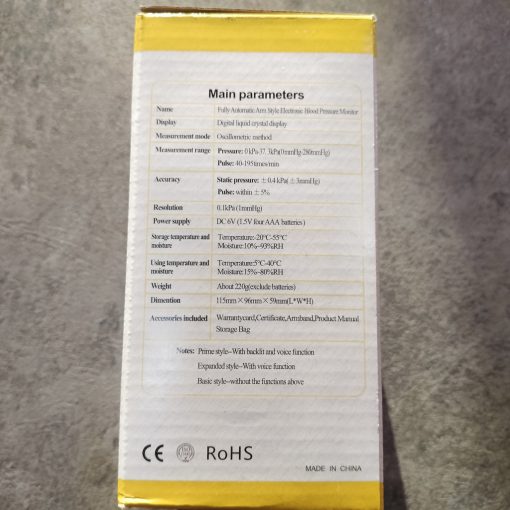 Digitális vérnyomásmérő LCD kijelzővel, 0-300mmHg, pulzus 40-200 bpm, automatikus érzékelő, fehér színű